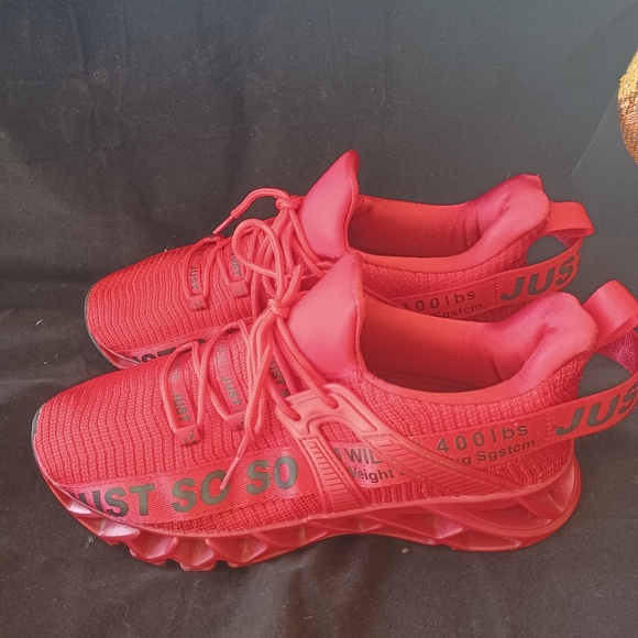 Running shoes Just So So red mens size 9 women's size 12 - Picture 1 of 5